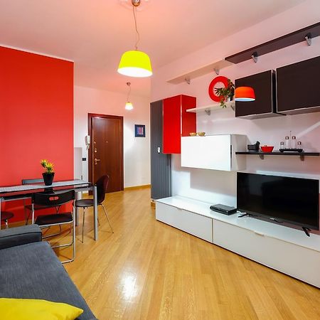 The Best Rent - Tortona Apartment Milaan Buitenkant foto